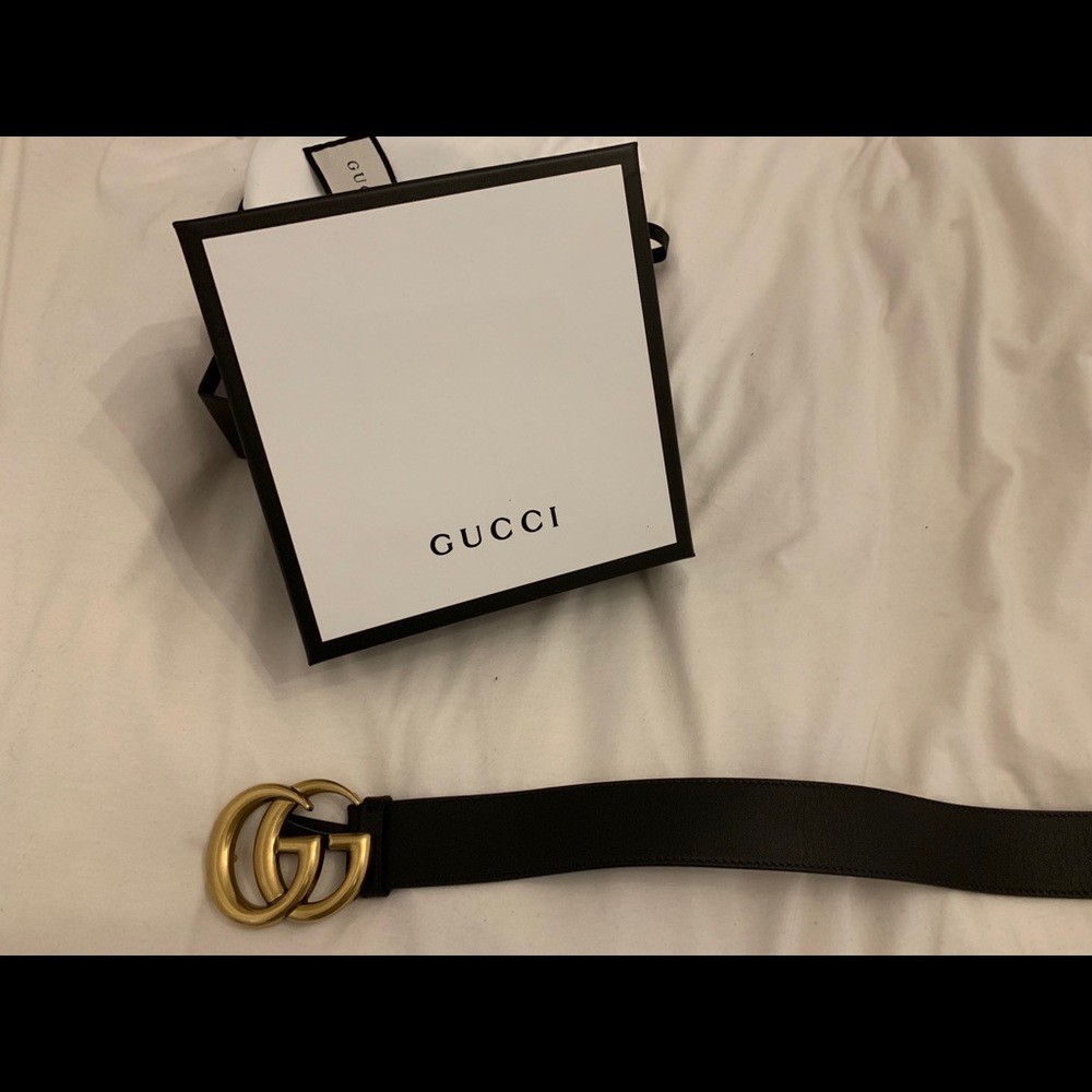 Black New Gucci belt